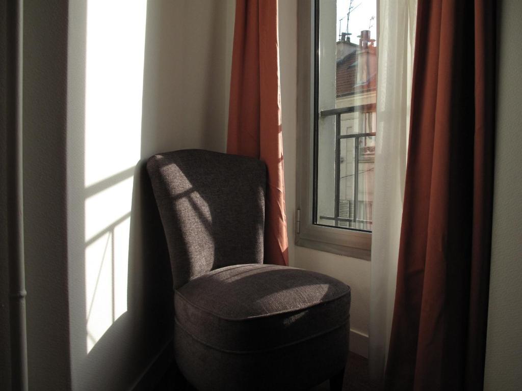 Hotel Denfert-Montparnasse París Habitación foto